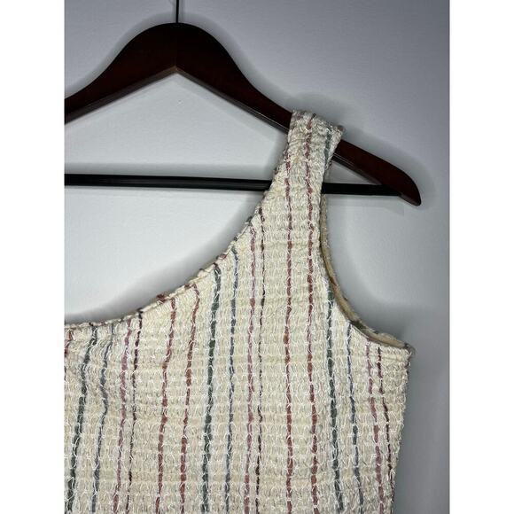 American Eagle Outfitters One Shoulder Smocked
Crop Top - Picture 4 of 5